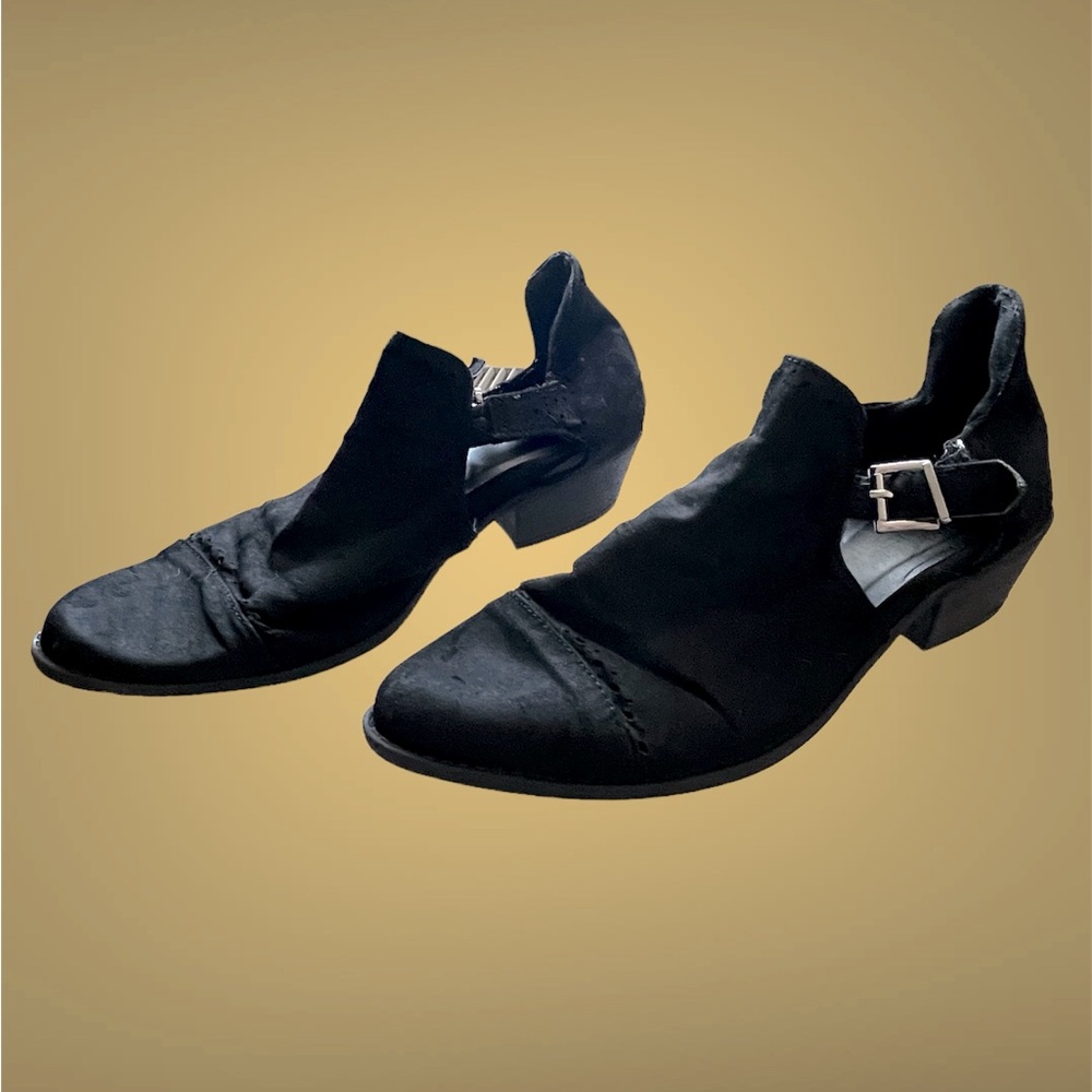 Black Heels 10
